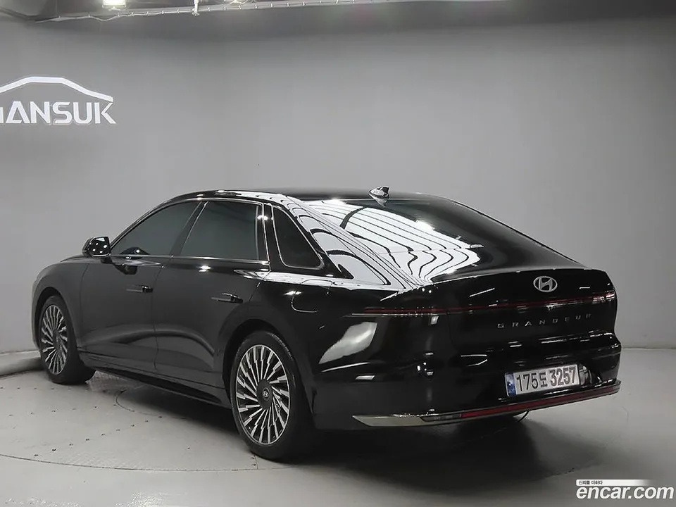 Hyundai Grandeur Hybrid 2024 — миниатюра 2