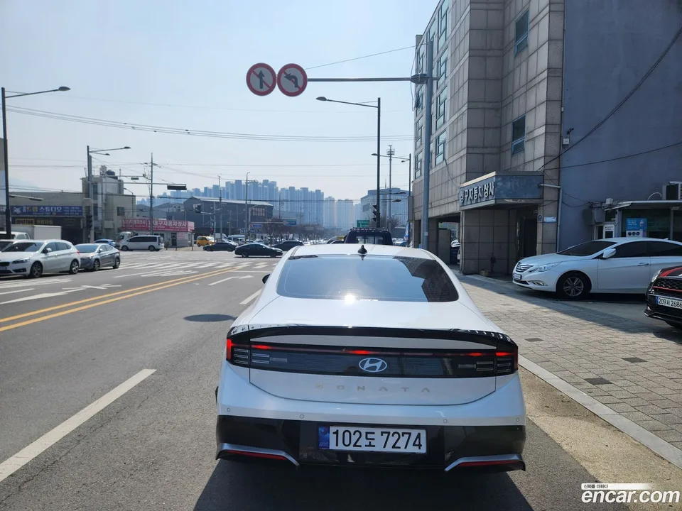 Hyundai Sonata The Edge 1.6 2025 — миниатюра 4