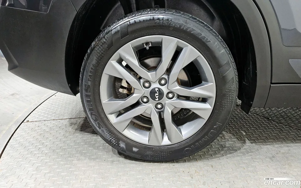 Kia Seltos 1.6 2WD 2022 — миниатюра 5