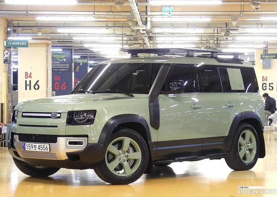 Land Rover Defender 110 D300 75th 2023 — миниатюра 2
