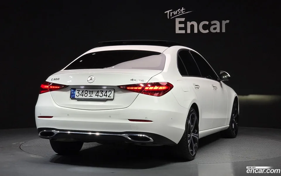 Mercedes-Benz C-Class C300 4MATIC 2023 — миниатюра 2