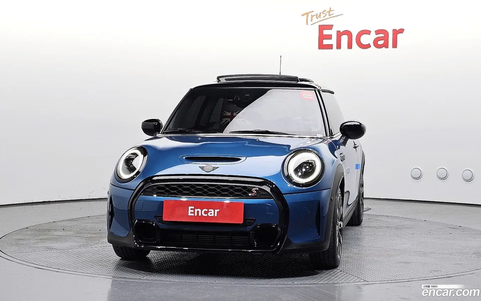 MINI Cooper S 2024 — миниатюра 3