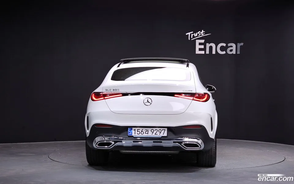 Mercedes-Benz GLC-Class GLC300 4MATIC 2024 — миниатюра 4