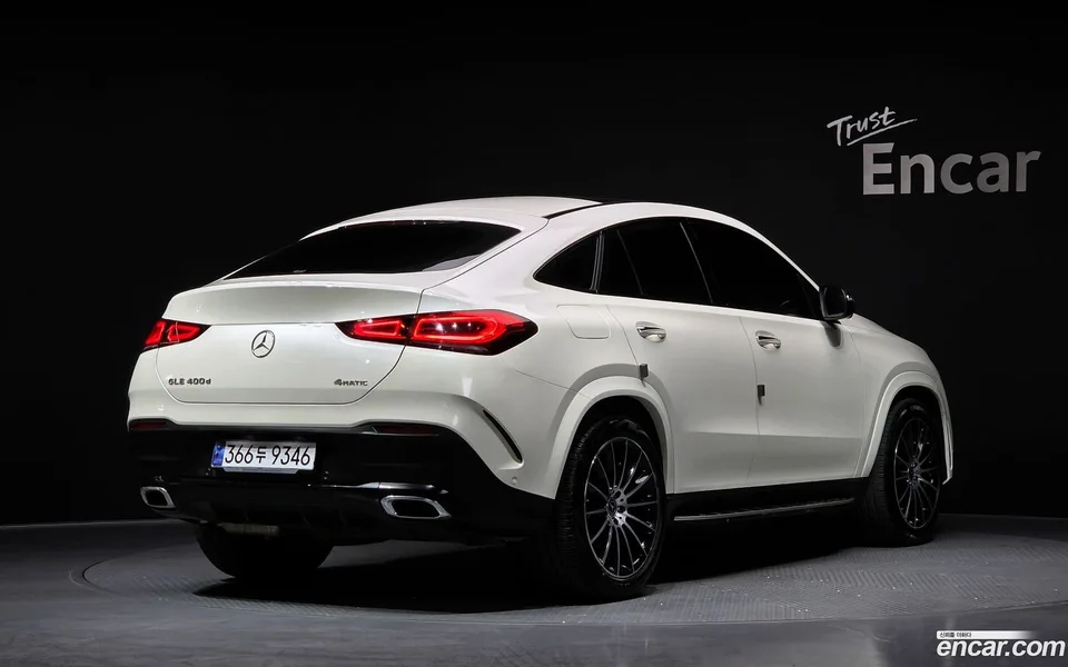 Mercedes-Benz GLE-Class GLE400d 4MATIC 2022 — миниатюра 2