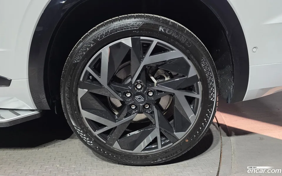 Renault Samsung Grand Koleos 1.5 E-TECH 2WD 2024 — миниатюра 5