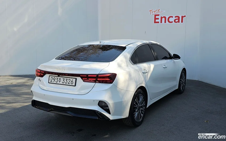 Kia K3 1.6 2022 — миниатюра 2