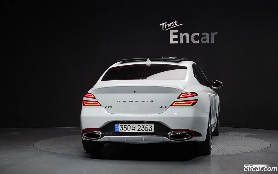 Genesis G70 2.5T 4WD 2024 — миниатюра 4