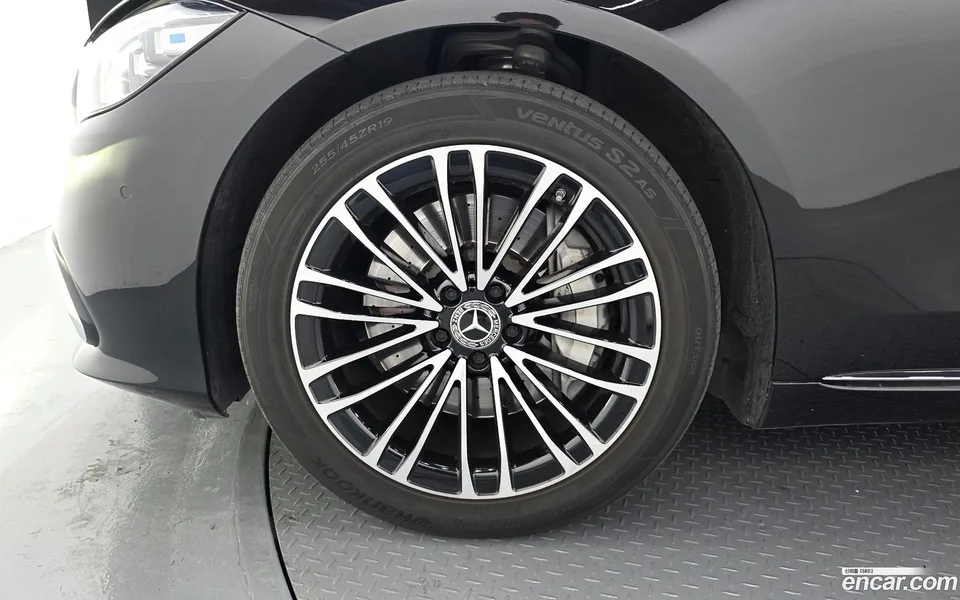 Mercedes-Benz S-Class S350 d 2023 — миниатюра 5