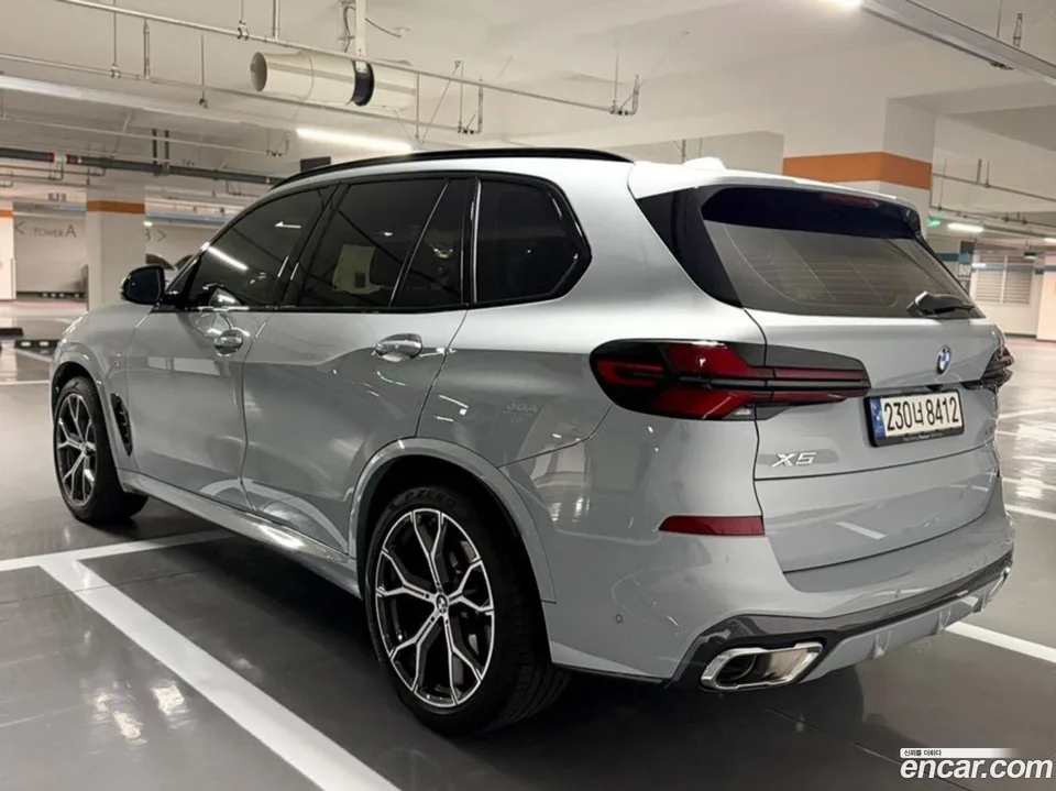 BMW X5 xDrive 40i M 2024 — миниатюра 2
