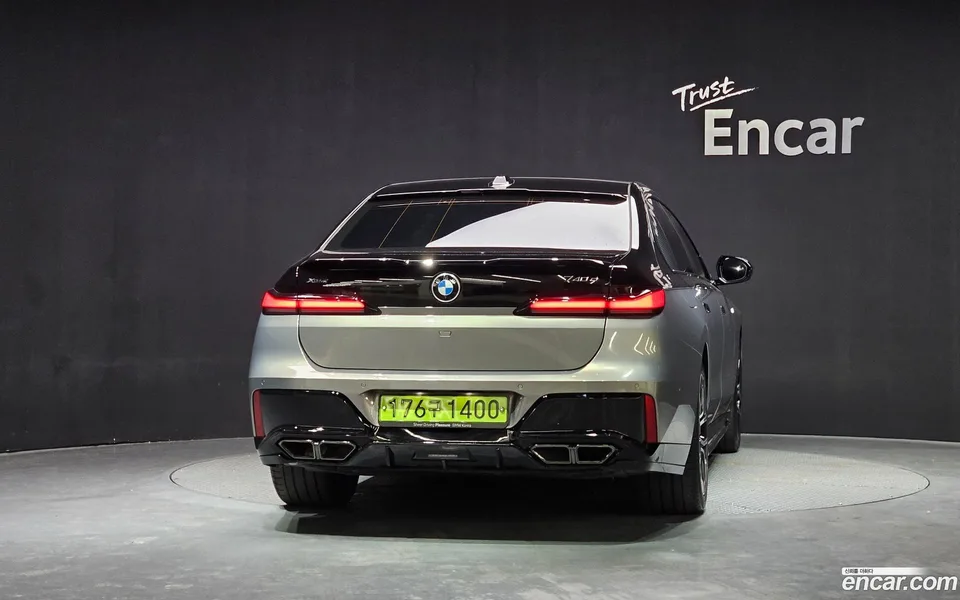 BMW 7 Series 740d xDrive M 2025 — миниатюра 4