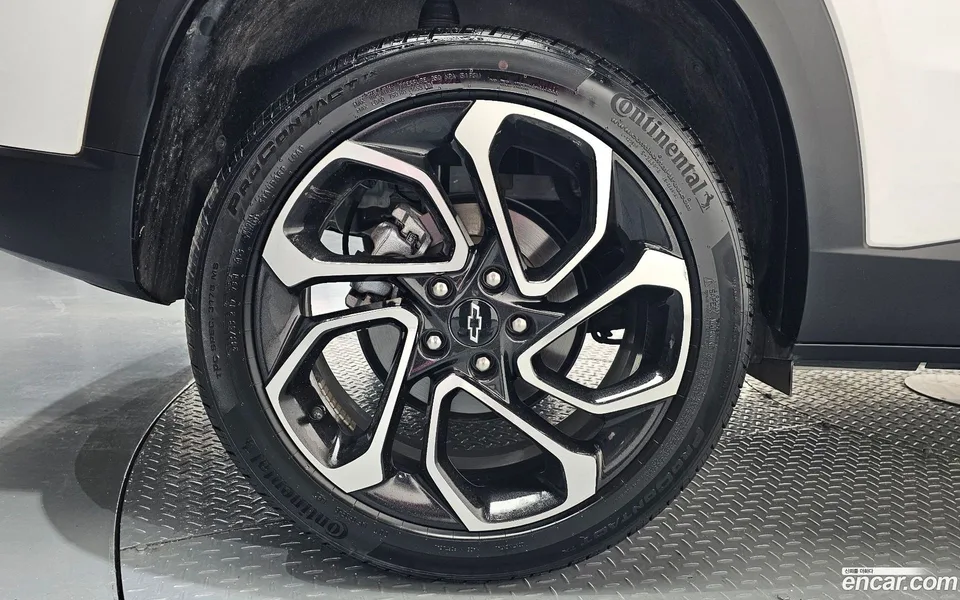 Chevrolet Trax Crossover 1.2 RS 2023 — миниатюра 5