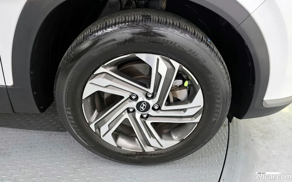 Hyundai Santa Fe 2.5T 2WD 2022 — миниатюра 5