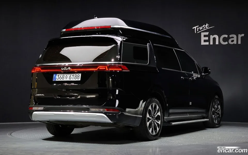 Kia Carnival 9 2023 — миниатюра 2