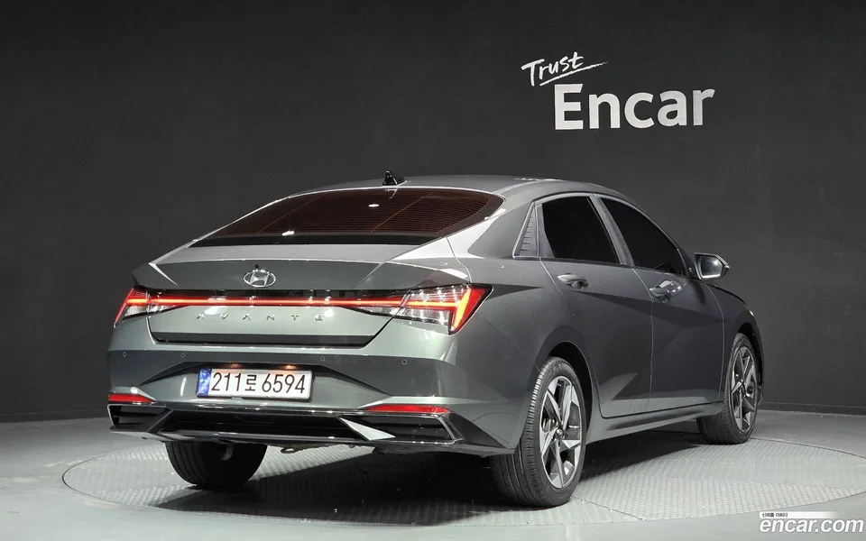 Hyundai Avante 1.6 2022 — миниатюра 2