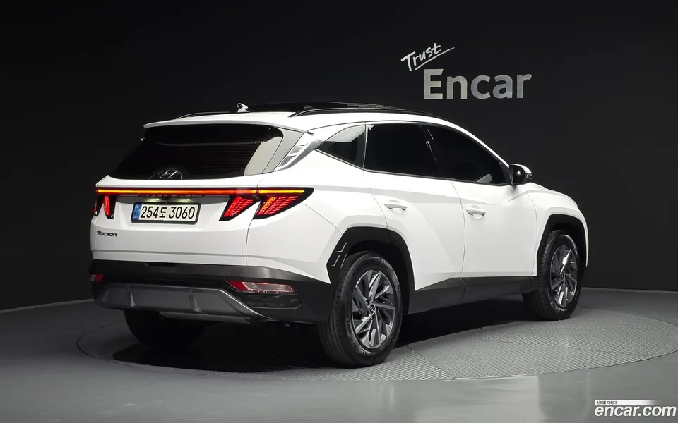 Hyundai Tucson Hybrid 2WD 2022 — миниатюра 2