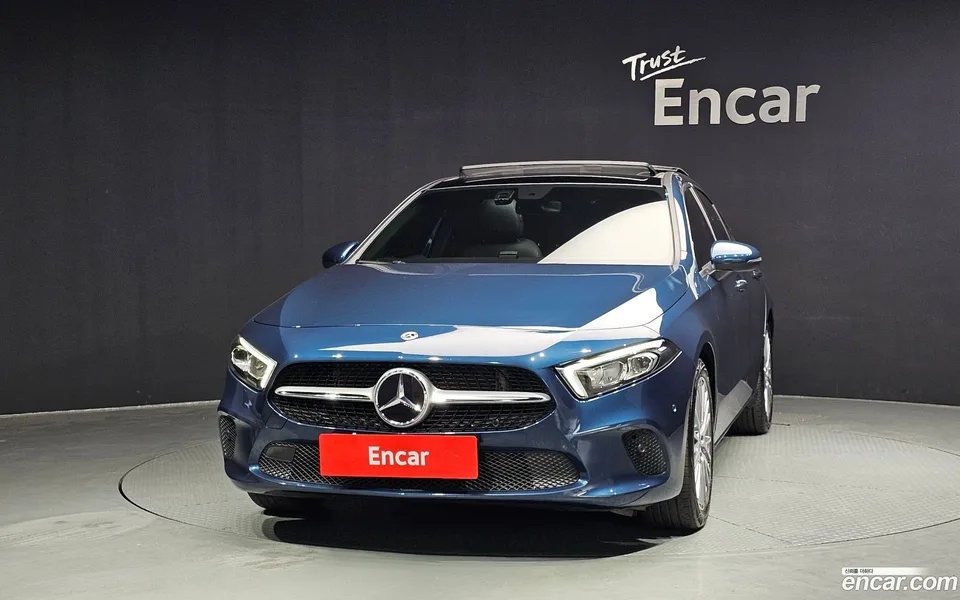 Mercedes-Benz A-Class A250 4MATIC 2022 — миниатюра 3
