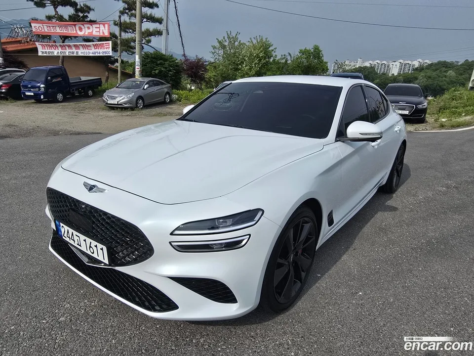 Genesis G70 2.0T 2WD 2023 — миниатюра 2