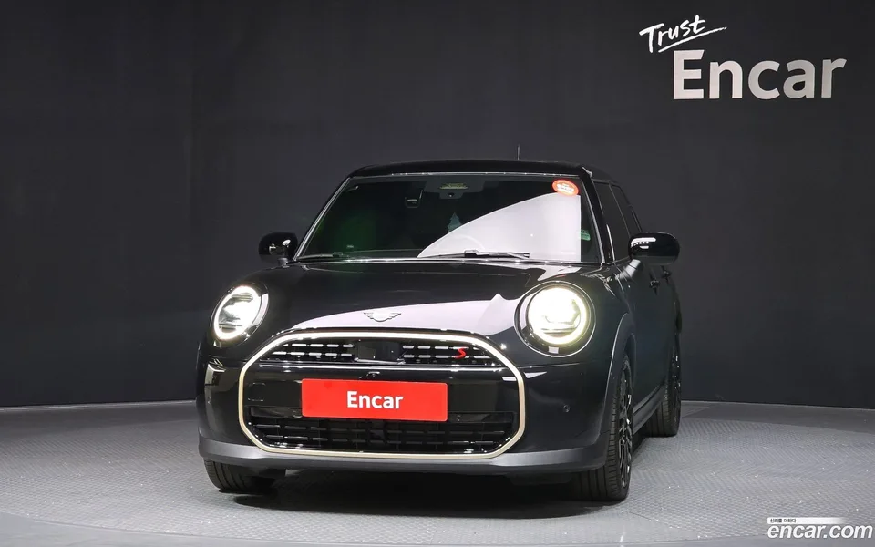 MINI Cooper S 5 2024 — миниатюра 3