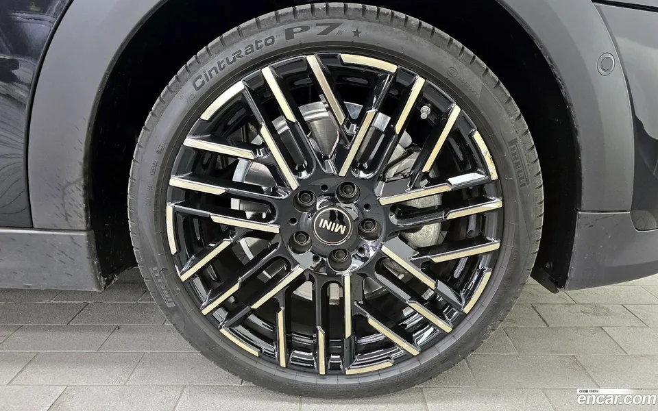 MINI Cooper S 5 2024 — миниатюра 5