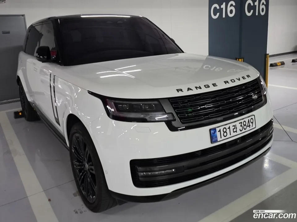 Land Rover Range Rover P530 AB LWB 2023 — миниатюра 2