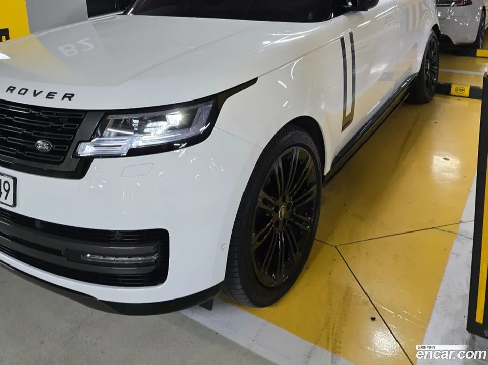 Land Rover Range Rover P530 AB LWB 2023 — миниатюра 4