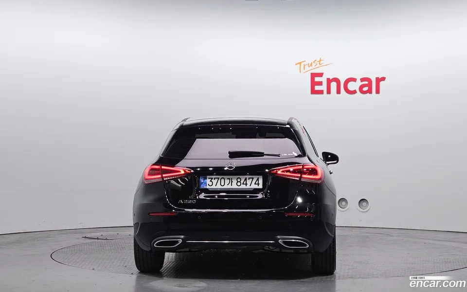 Mercedes-Benz A-Class A220 2022 — миниатюра 4