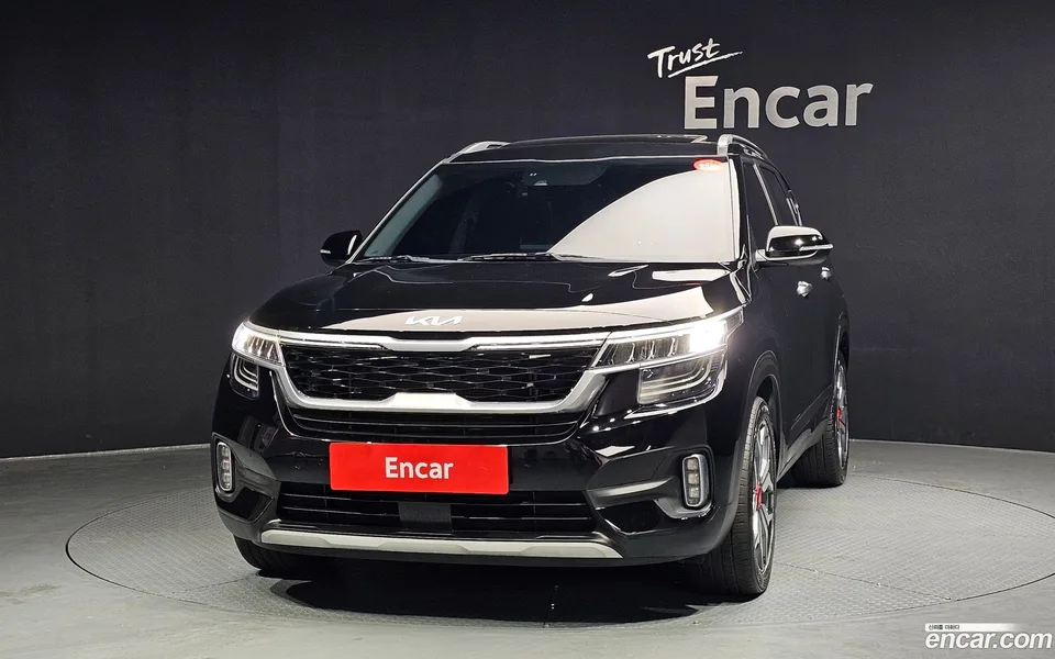 Kia Seltos 1.6 4WD 2022 — миниатюра 3