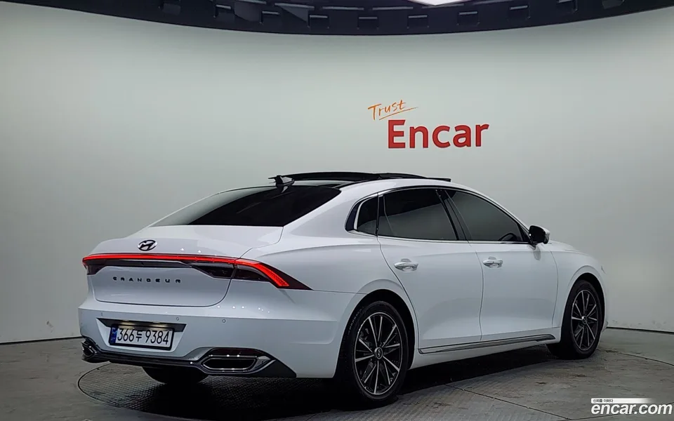 Hyundai Grandeur IG 2.5 2022 — миниатюра 2