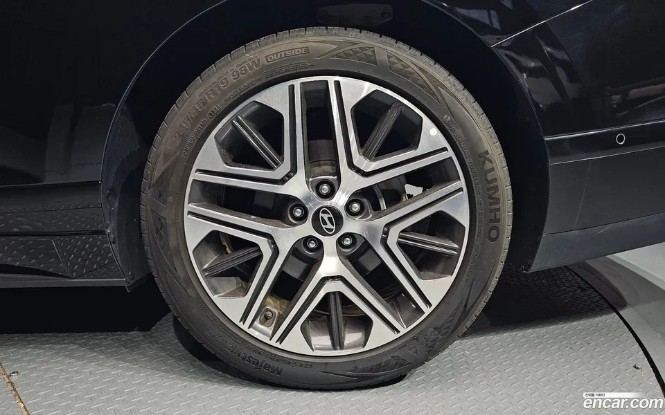 Hyundai Grandeur 2.5 2WD 2024 — миниатюра 5