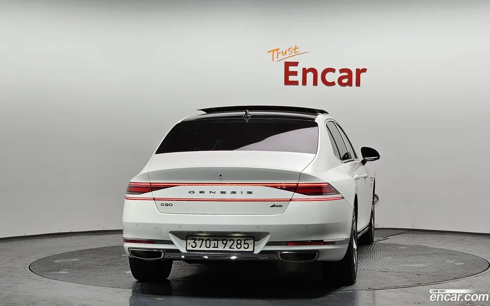 Genesis G90 3.5 e-S/C AWD LWB 2024 — миниатюра 4