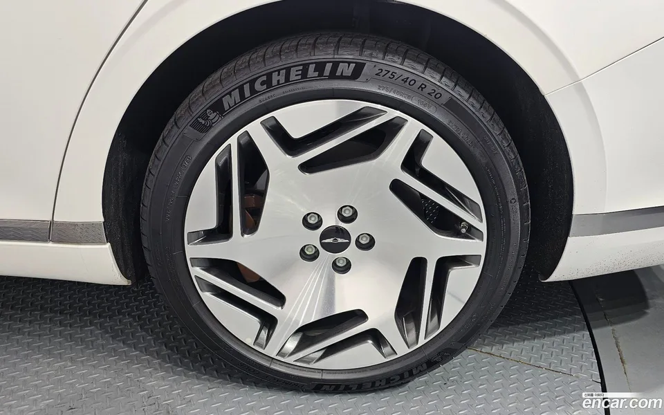 Genesis G90 3.5 e-S/C AWD LWB 2024 — миниатюра 5