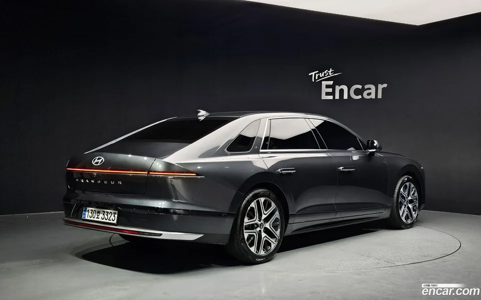 Hyundai Grandeur Hybrid 2023 — миниатюра 2