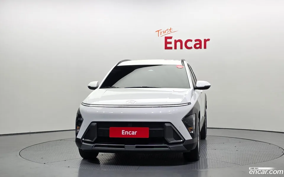 Hyundai Kona 1.6 2WD 2023 — миниатюра 3