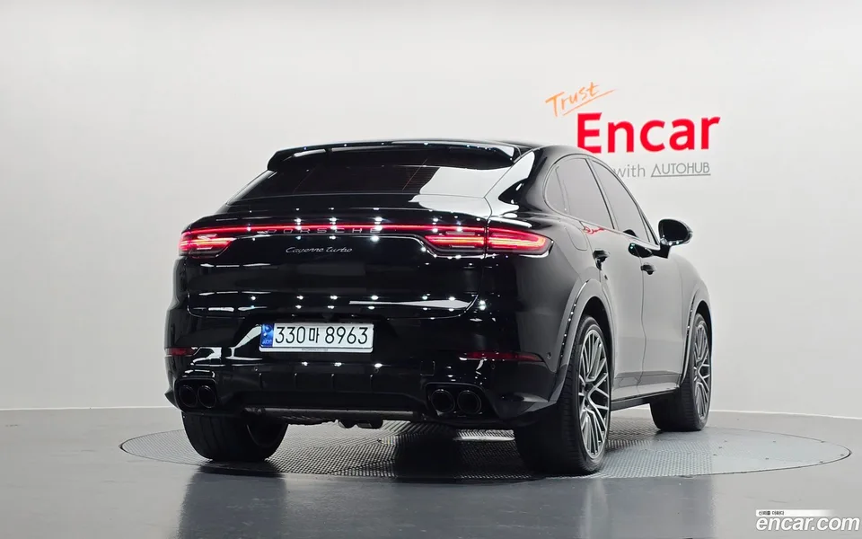 Porsche Cayenne 4.0 2023 — миниатюра 4