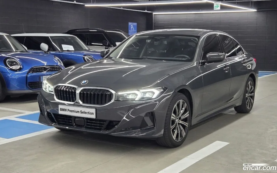 BMW 3 Series 320i 2025 — фото 1, купить с доставкой в Москву