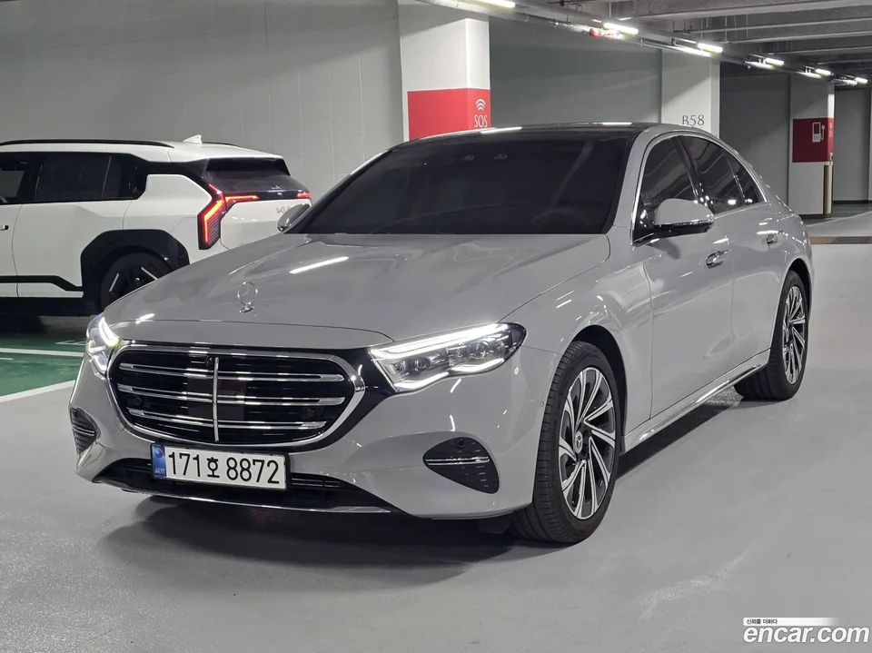 Mercedes-Benz E-Class E300 4MATIC 2024 — фото 1, купить с доставкой в Москву