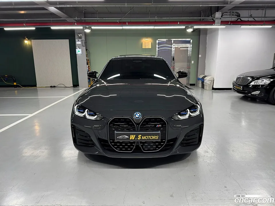 BMW i4 M50 2023 — миниатюра 2