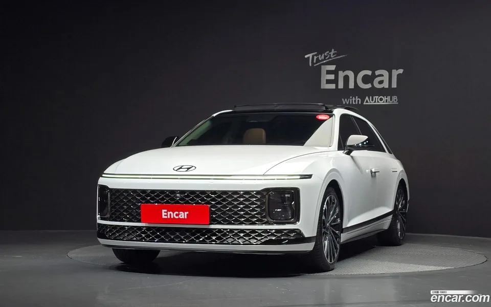 Hyundai Grandeur Hybrid 2023 — миниатюра 3