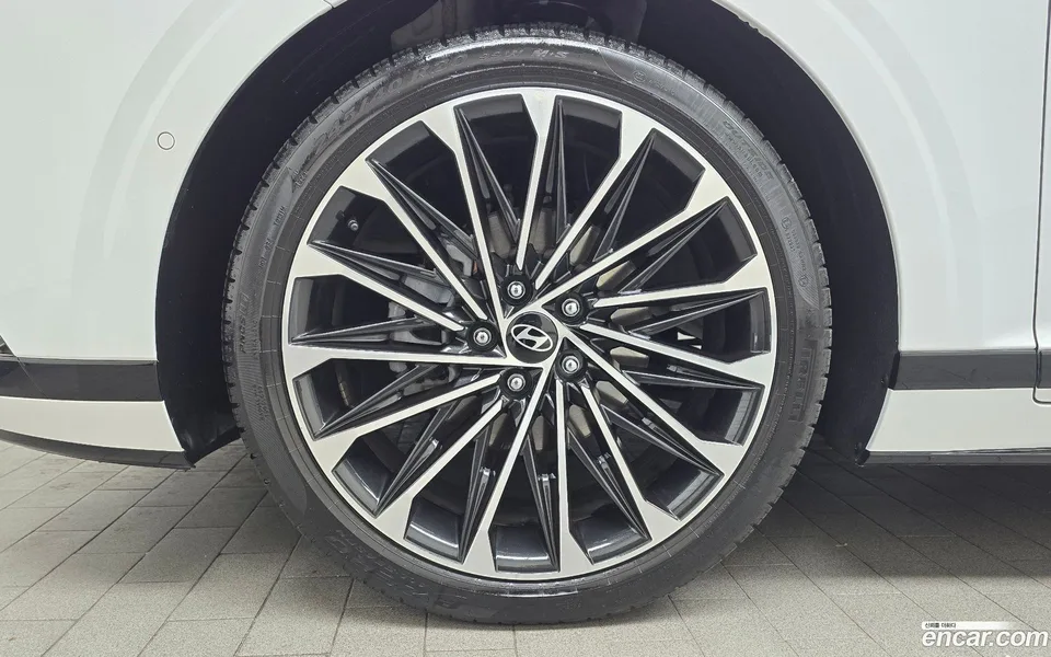 Hyundai Grandeur Hybrid 2023 — миниатюра 5