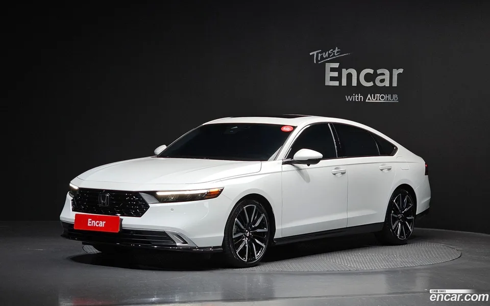 Honda Accord 2.0 2025 — фото 1, купить с доставкой в Москву
