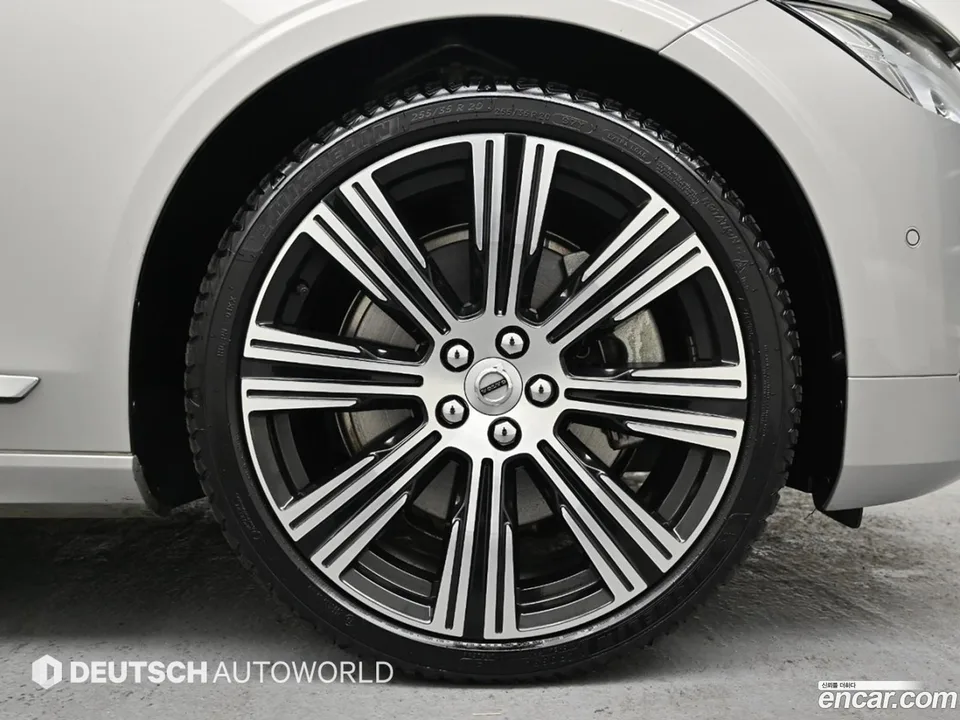 Volvo S90 B6 AWD 2023 — миниатюра 5