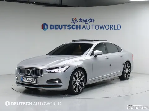 Volvo S90 2023 купить в Москве