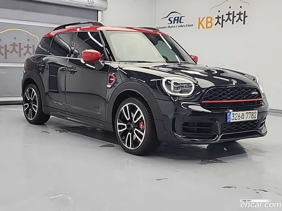 MINI Cooper S Countryman JCW 2023 — миниатюра 4