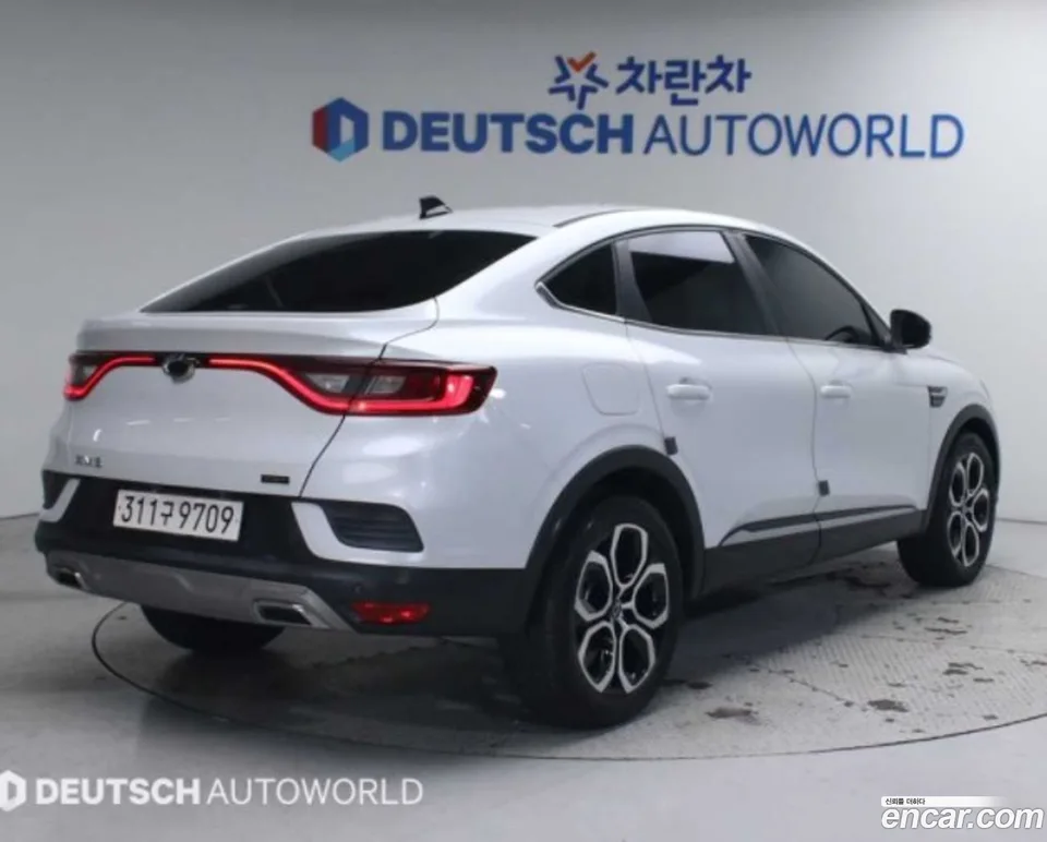 Renault Samsung XM3 (Arkana) 1.6 E-TECH 2023 — миниатюра 2