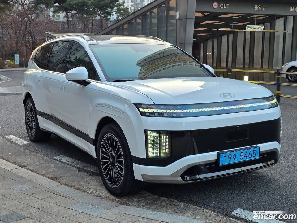 Hyundai Ioniq 9 AWD 2025 — миниатюра 3
