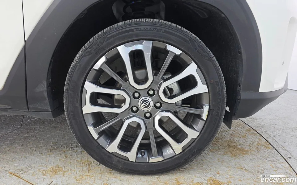 KG Mobility Torres 1.5 2WD 2022 — миниатюра 5