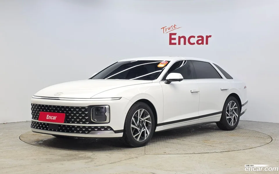 Hyundai Grandeur 3.5 2WD 2022 — фото 1, купить с доставкой в Москву