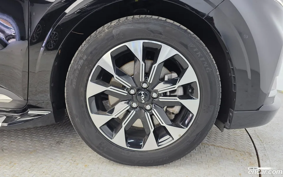 Kia Carnival 9 2023 — миниатюра 5