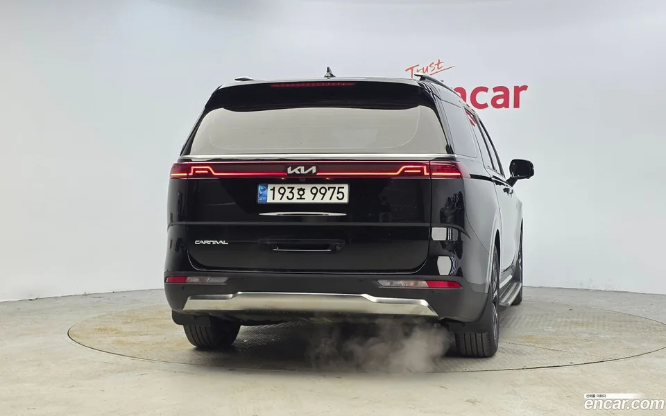 Kia Carnival 9 2023 — миниатюра 4