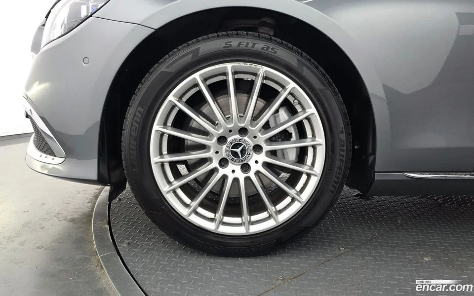 Mercedes-Benz E-Class E250 2022 — миниатюра 5
